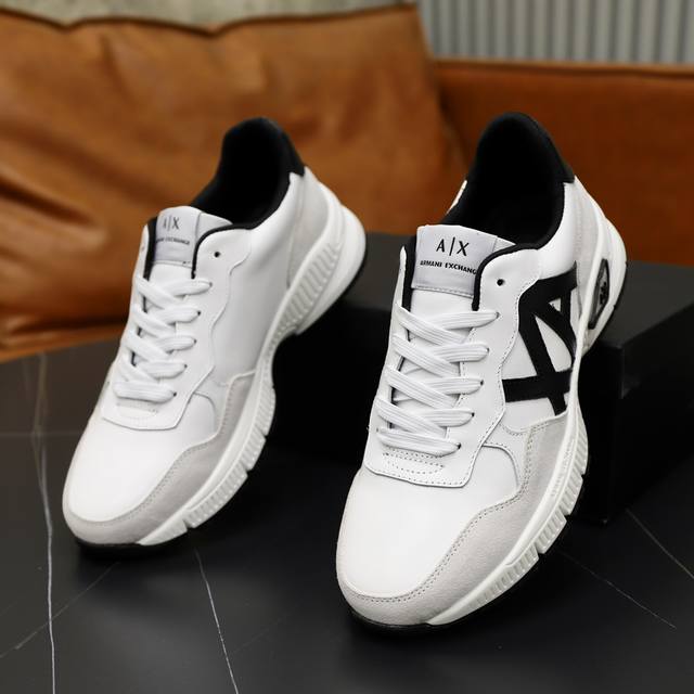 Brand: Armani ARM NI Standard Code: 38-44 45 Customized Grade: Same as on official website Material: Original cowhide fabric Comfortable and breathable inside lightweight and wear-resistant outsole Style Category: Men's fashionable casual shoes Runni